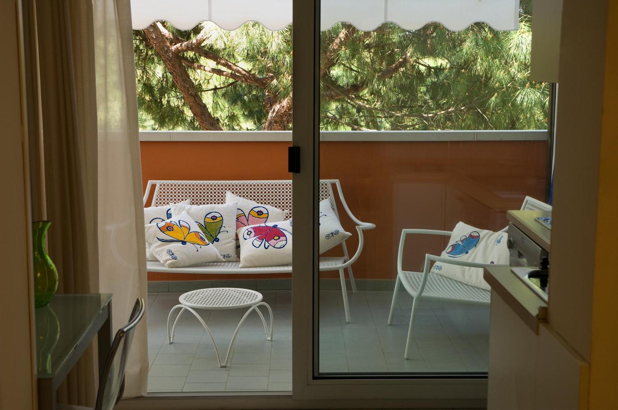 Hotel Eros Residence Cervia Eksteriør billede